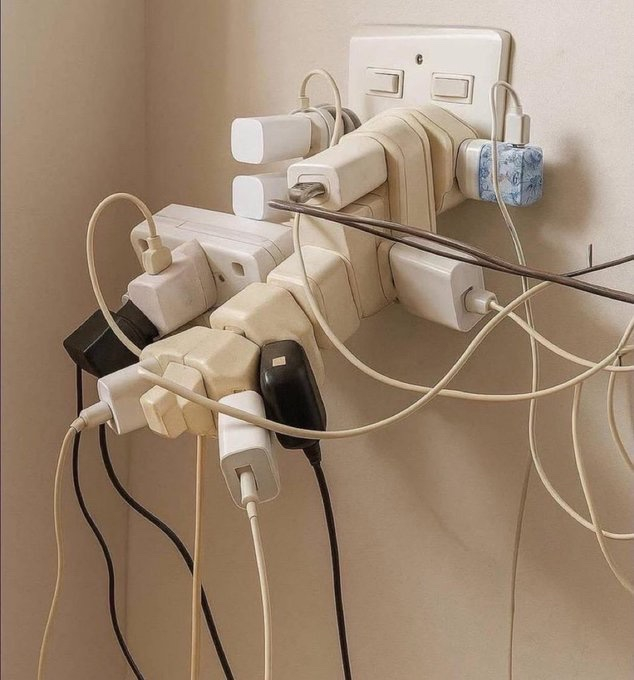 有哪个游戏后期运营成这样？