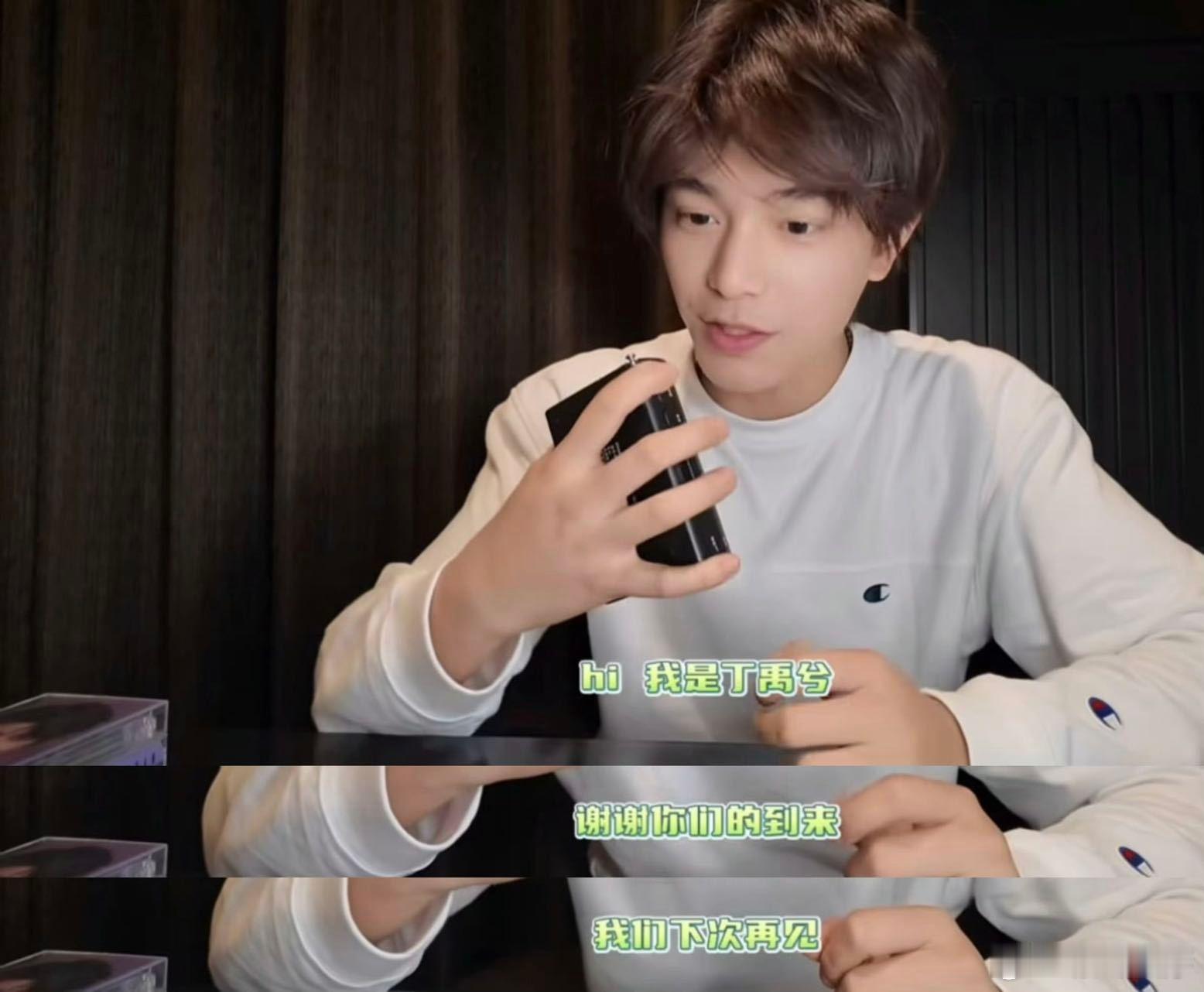 救命！ 你就是浪漫的代名词！亲手打包礼物已经够让人惊喜了，居然还亲自录制专属磁带