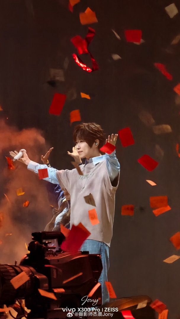 徐良删除汪苏泷后会无期作词作曲估计是工作人员操作失误😵以前对他的印象就是唱歌好