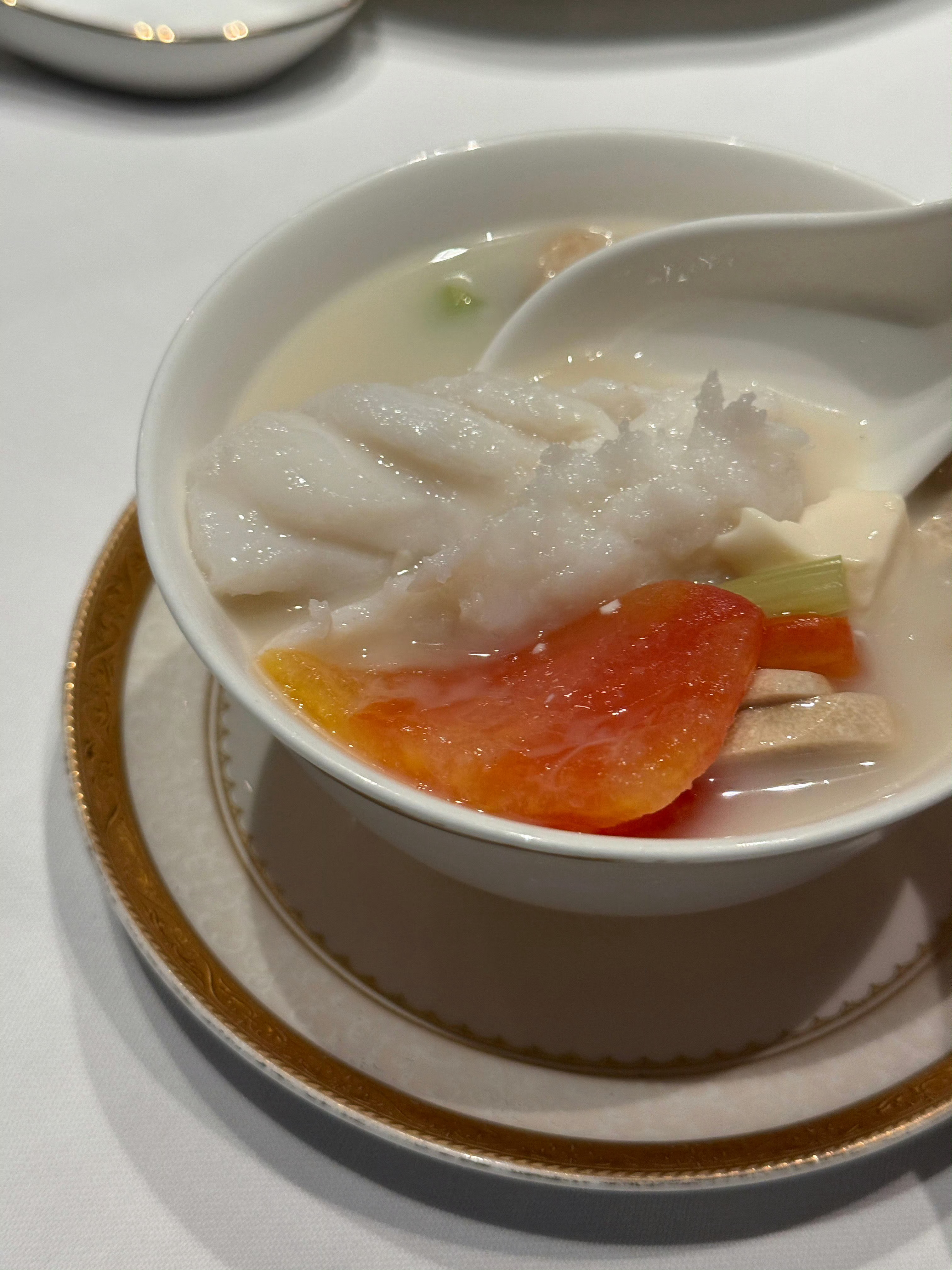 不要试探 我一旦反感一个人之后就永远喜欢不起来送你一句话:落日晚风的尽头 你有的
