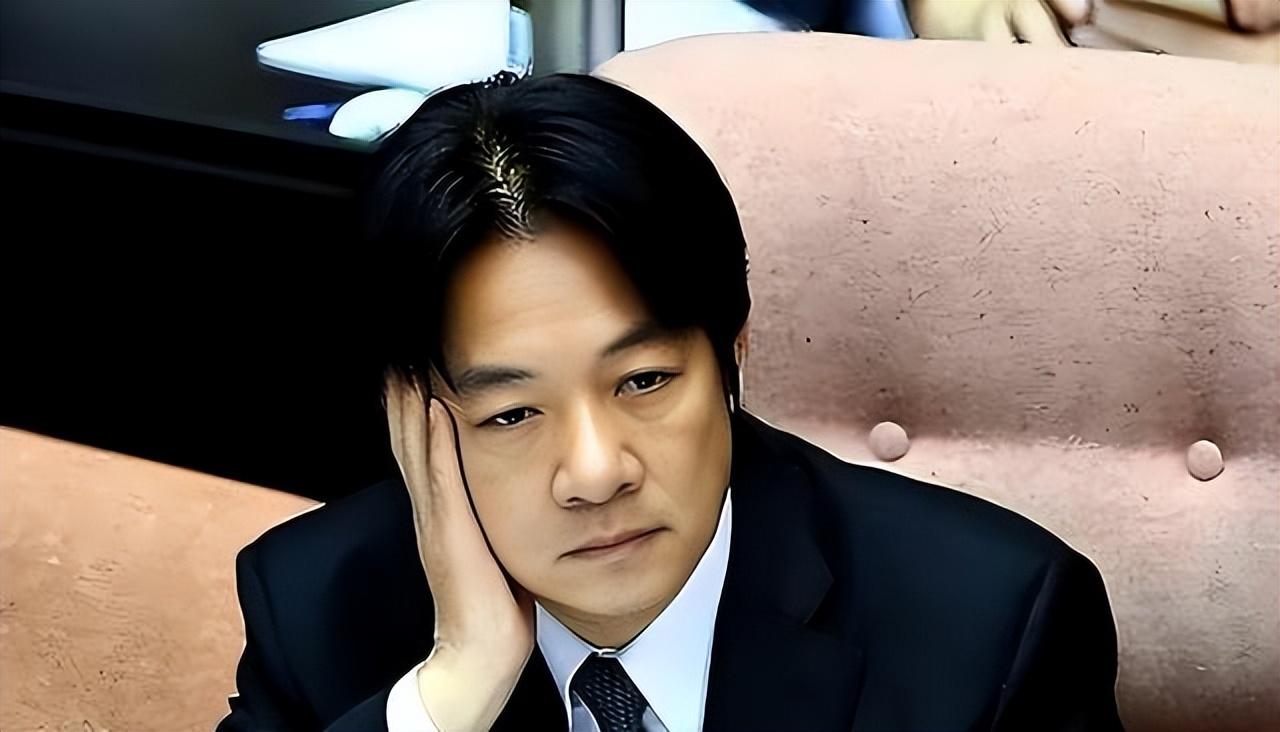 近期岛内大额军购争议不断，AIT 主动牵线美国军火巨头与岛内人士接触，催促军购条