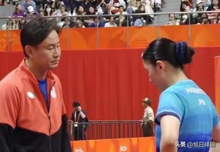 日本女乒主帅中泽锐，原名王锐，河北人，和马琳同一批在省队打球，24岁退役后去了日