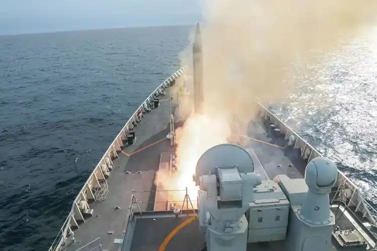 ·美国盼着中日开战，俄罗斯盼着中日开战，甚至朝鲜、巴基斯坦等国家也不例外，说白了