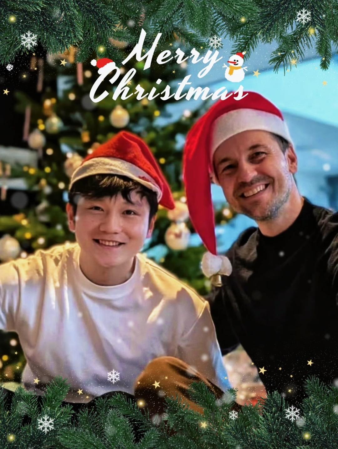 樊振东这一脚油门
直接干到了波尔家里的餐桌上

桌上没摆火鸡，倒是整了一只正宗的