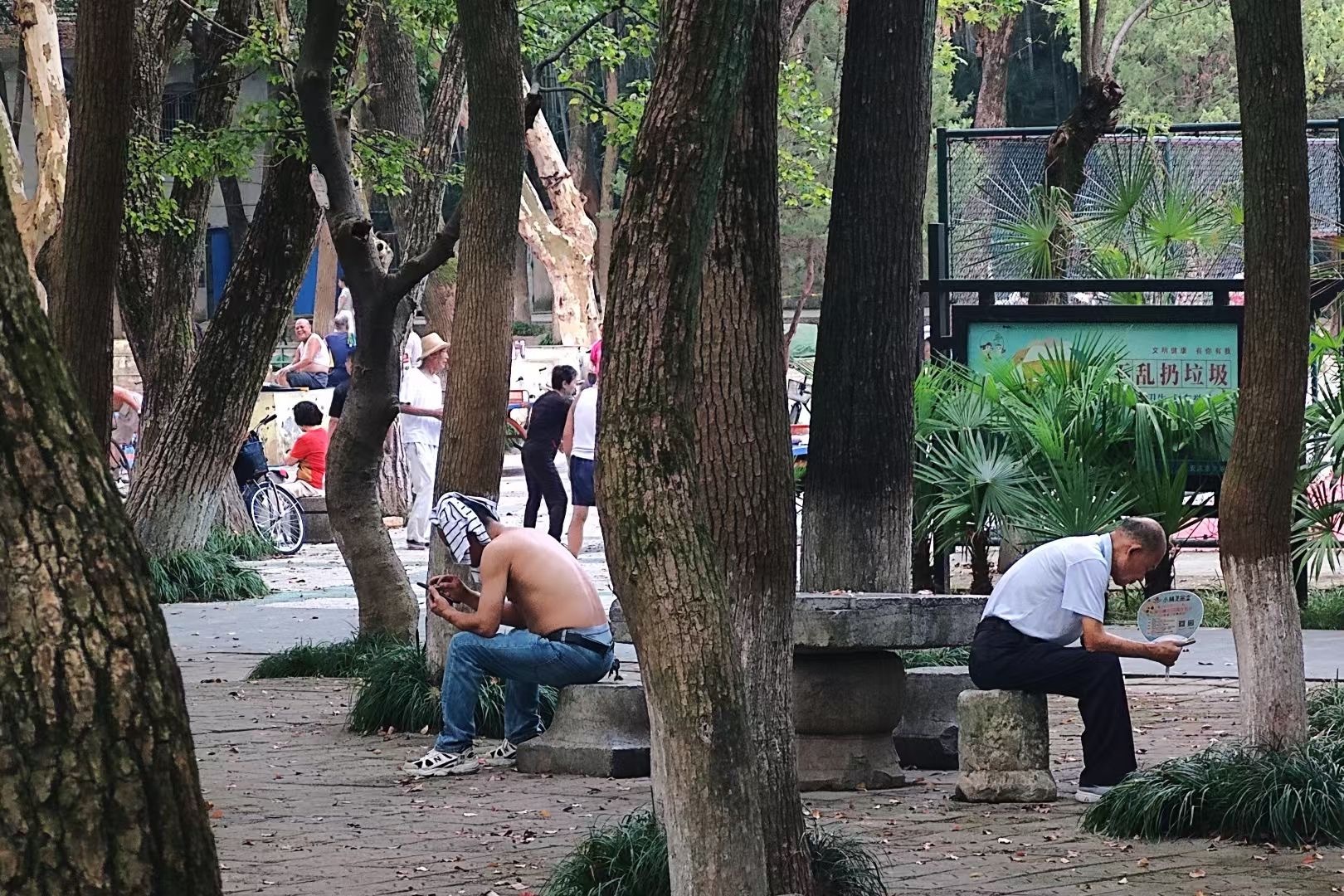 博马舍：虚荣使我有野心，贫困使我勤劳，而懒惰使我无比快乐。 ​​​