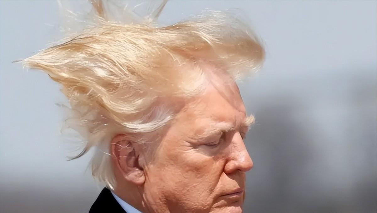 七十几天前，委内瑞拉夜空被炸亮，马杜罗夫妇被美军直接“请”到纽约看守所。曾经喊破