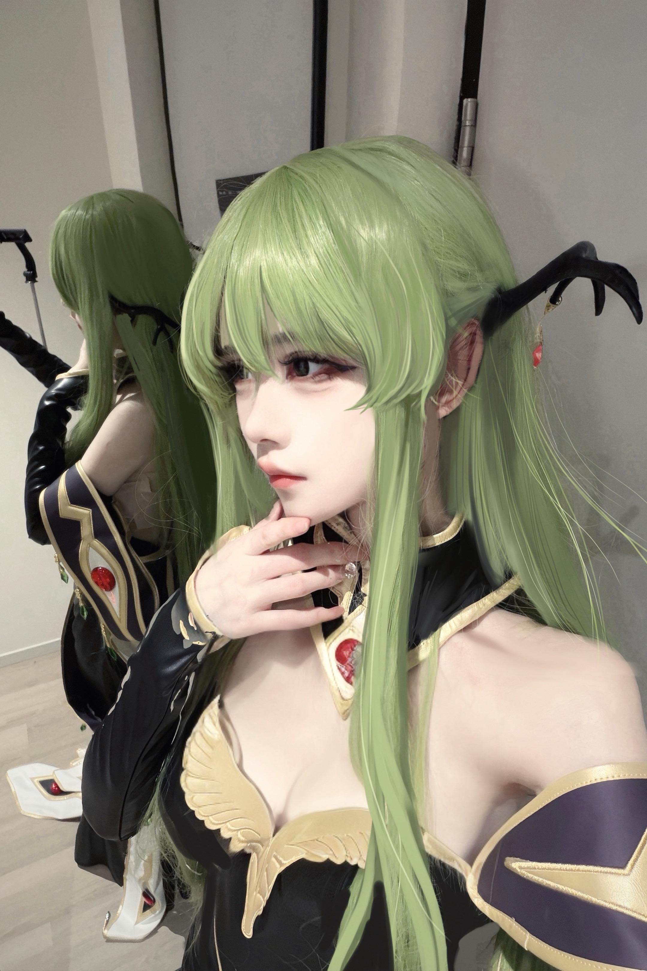 魔女。