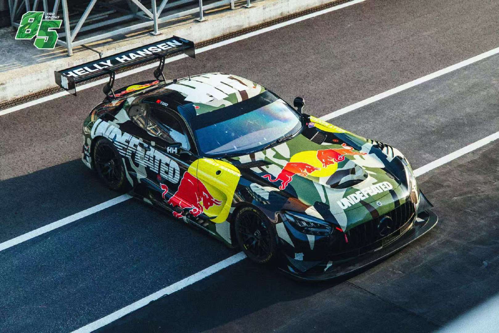 王一博赛车新拉花王一博赛车全新拉花 ！ 王一博赛车新拉花！ 