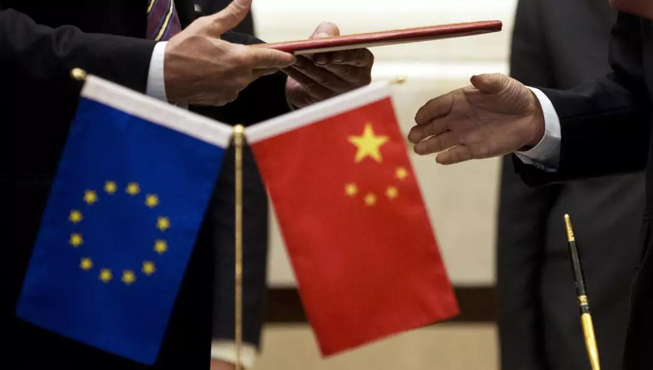 又拿中国产能过剩炒作！
这欧洲五国“联名上书”，要求欧盟采取强硬贸易措施！
但别