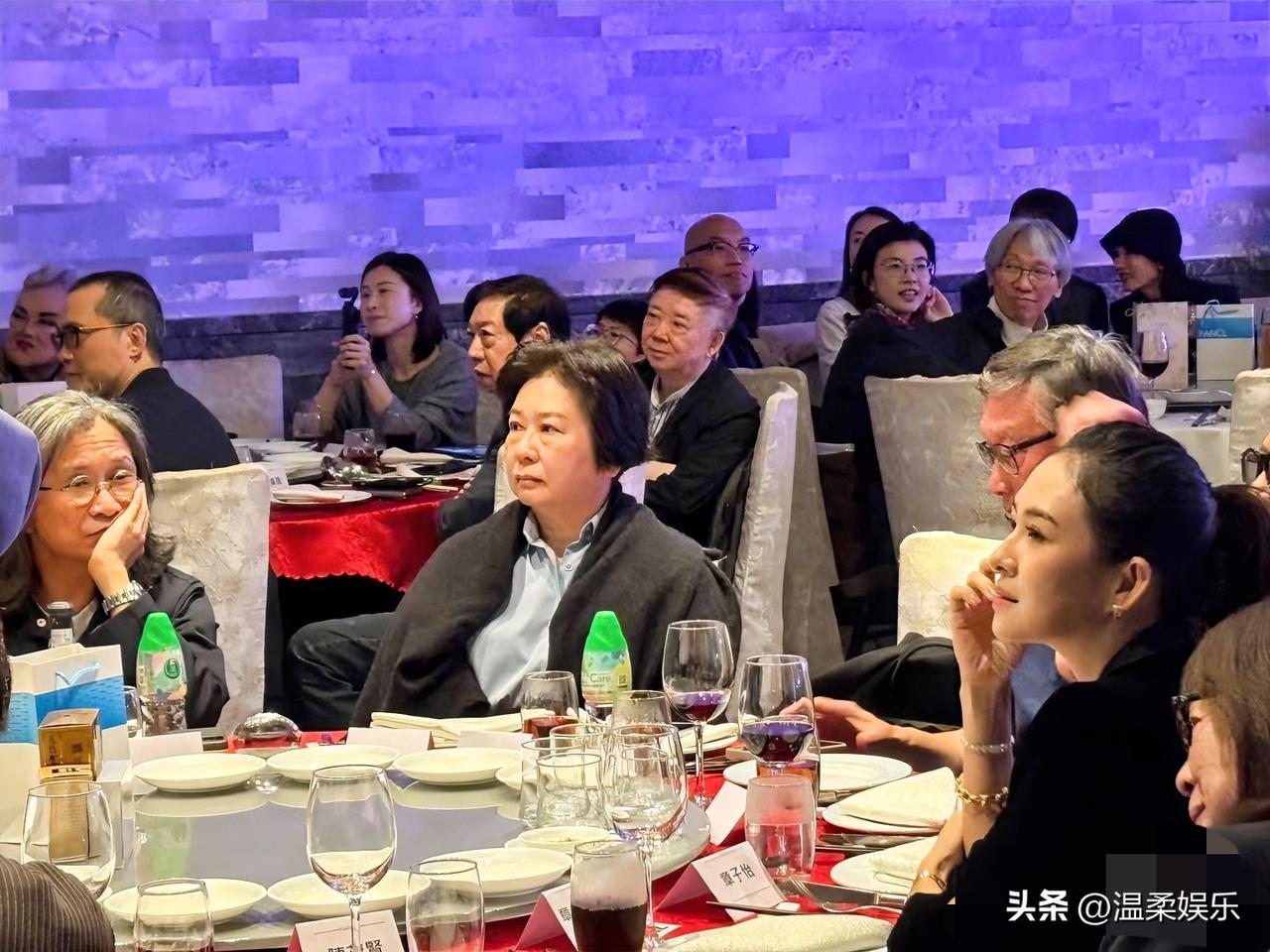 陈可辛也看不透章子怡了！
这么大一个影后被他拍成啥了，要是我看到一次忧伤一次[流