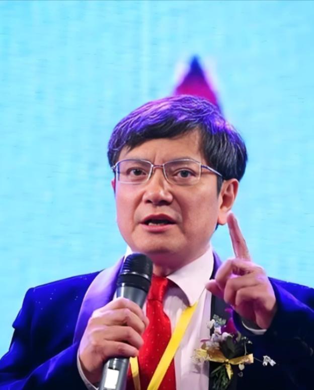 [中国赞]教育部出手了！将英语“踢出”高考，取消其主科地位？教育部回应一针见血！