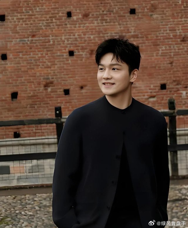 至尊马蒂导演提及樊振东《至尊马蒂》的首映礼上导演的表白滚烫——"FDZ，樊振东我