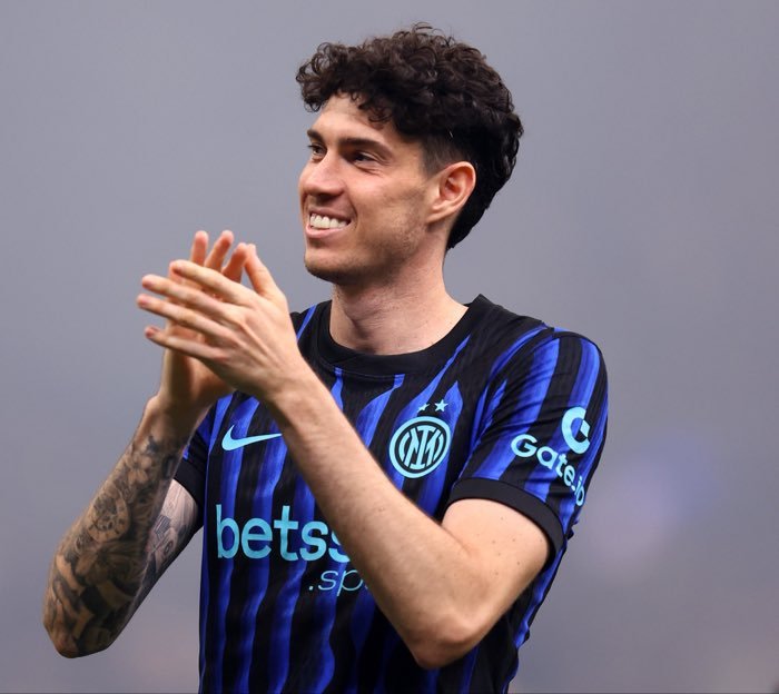 阿斯报：皇马密切关注巴斯托尼，俱乐部确实很喜欢他。halamadrid