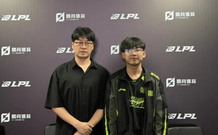 Assum：印象最深的是2-0 BLG那一场，因为确实挺不容易的