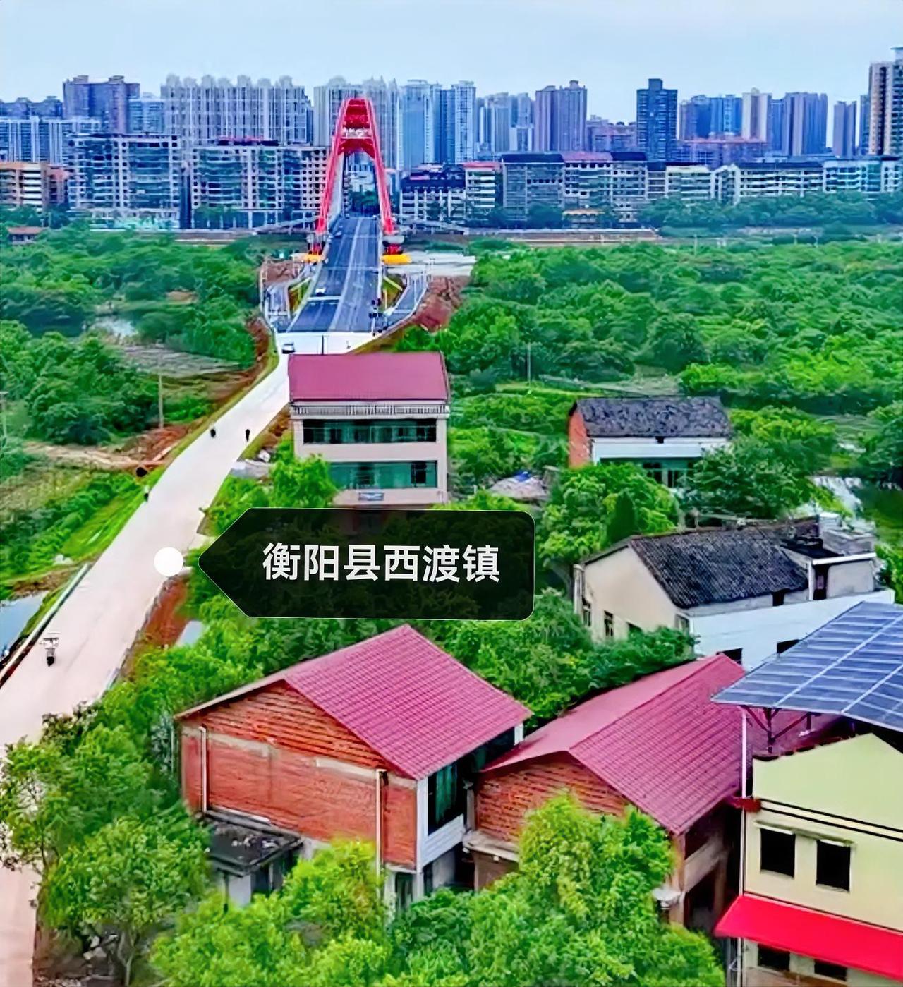 这衡阳县西渡镇清江大桥是修得好，宽阔的沥青路大桥确实是有些亮眼，不过遗憾的是，这