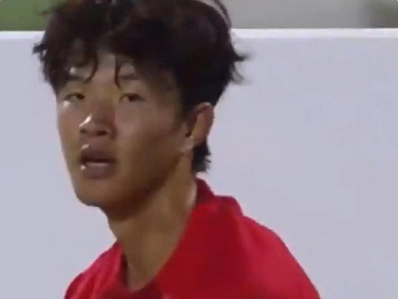 16岁，4场造8球——这次"人才井喷"，我想信一次
先摆事实，再谈情绪。
U17