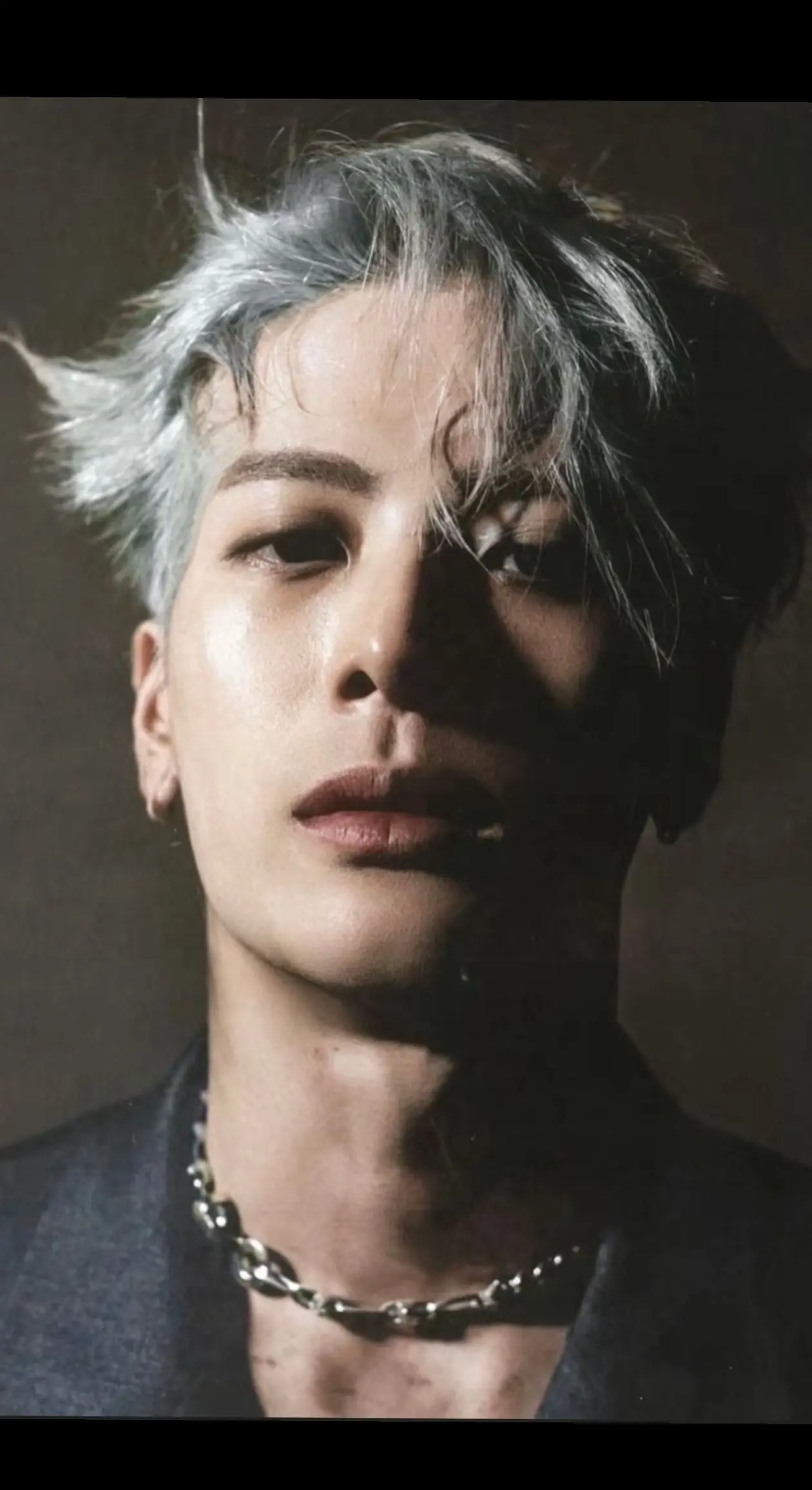 你爱的那个人好像从来不是我而是你的幻想。