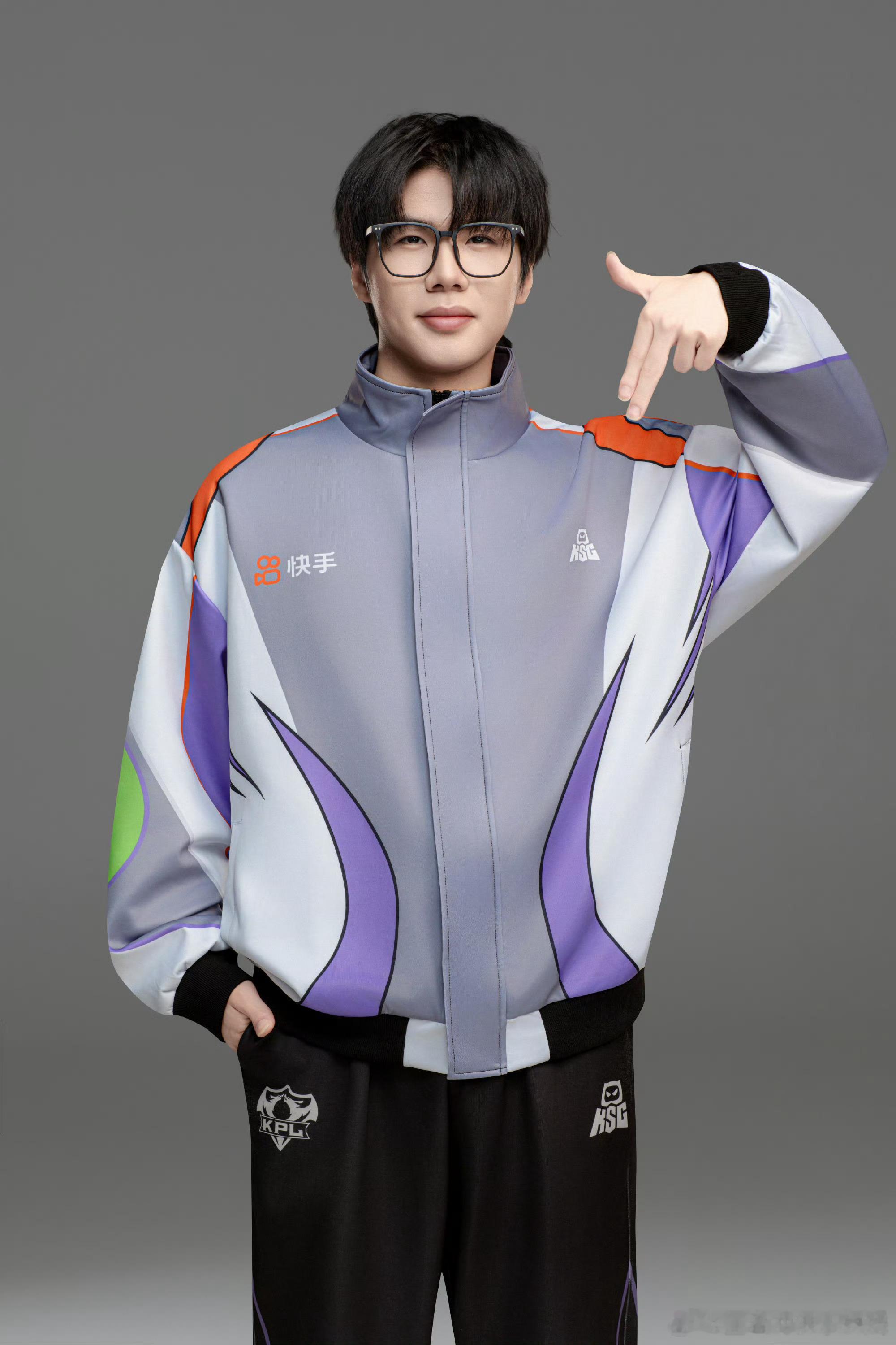 KSG[超话]2026KPL年总定妆照2026KPL年度总决赛 年总定妆照——】