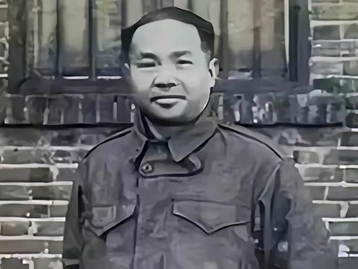 吴绍周的两条计策被采纳后，很快就在朝鲜前线得到了验证。他听到消息时，正蹲在功德林
