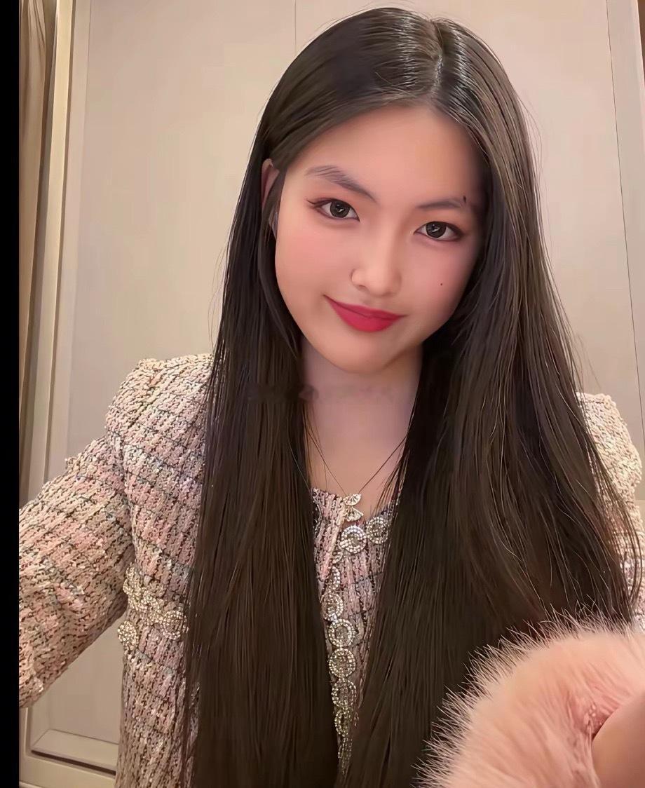 面相真是一门玄学，我男闺蜜是学心理学的，他看了王诗龄的照片，和我说了很多大实话！