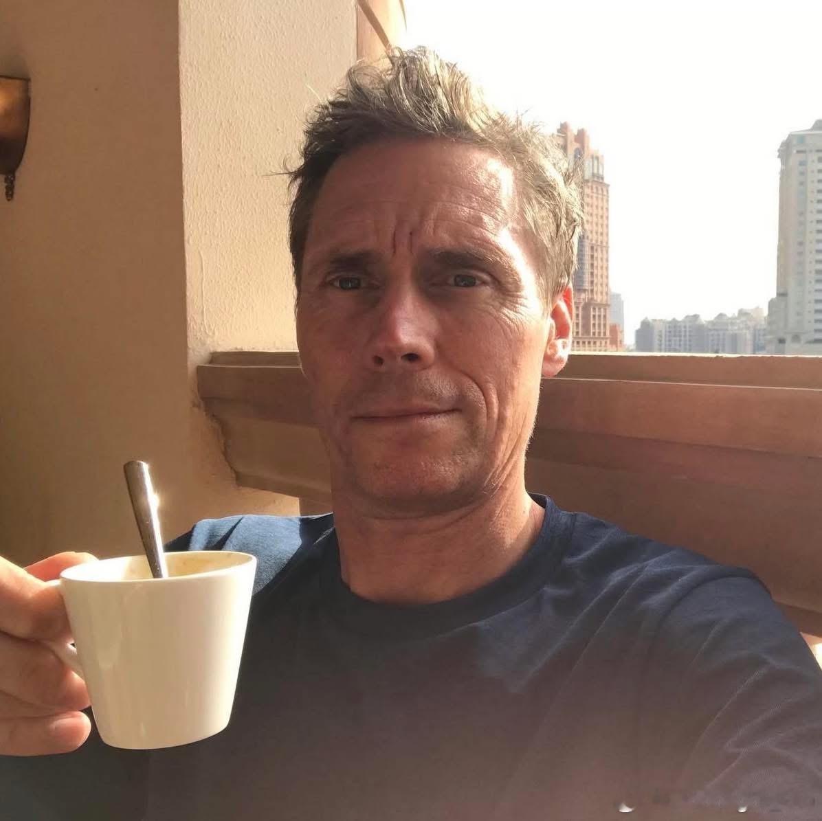 佩尔森：☕ 没有什么比一杯好咖啡更好的了！从早晨第一口喝咖啡到那个温馨的午后休息