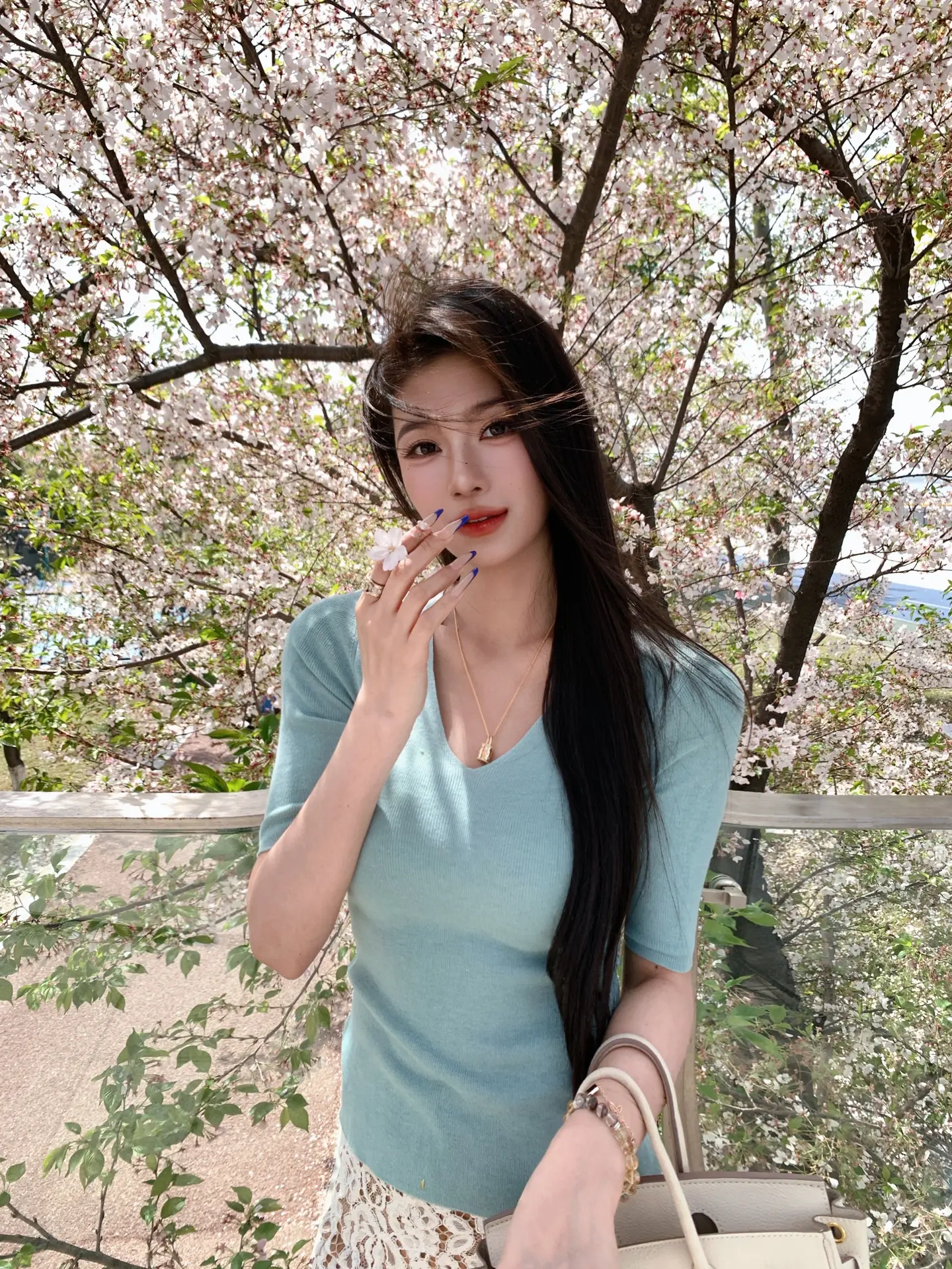 人随春好春与人宜