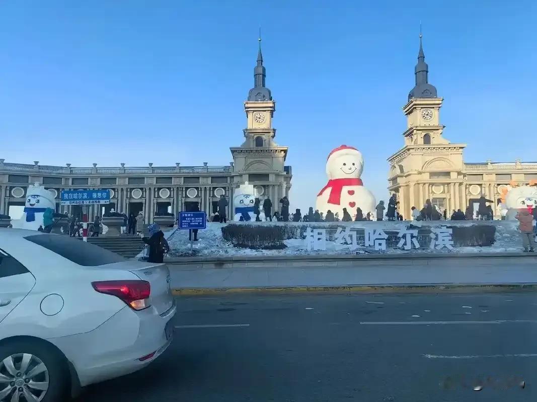 我家供暖都挺好的，这两年平常都在24度左右，过年期间温度更高一些。

记得我坐月