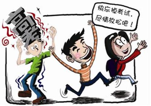高考结束两天花光妈妈3个月工资，仅剩35元还反问：我到底错哪了？
 
每年高考结