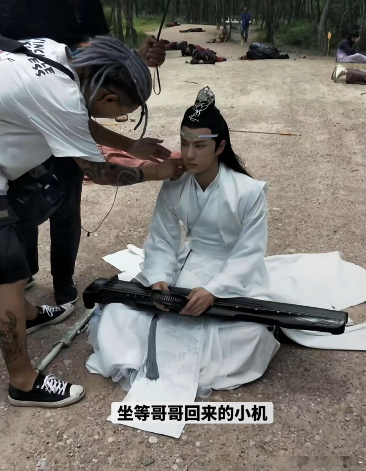 欧米茄！这也太乖了叭[期待][期待] ​​​