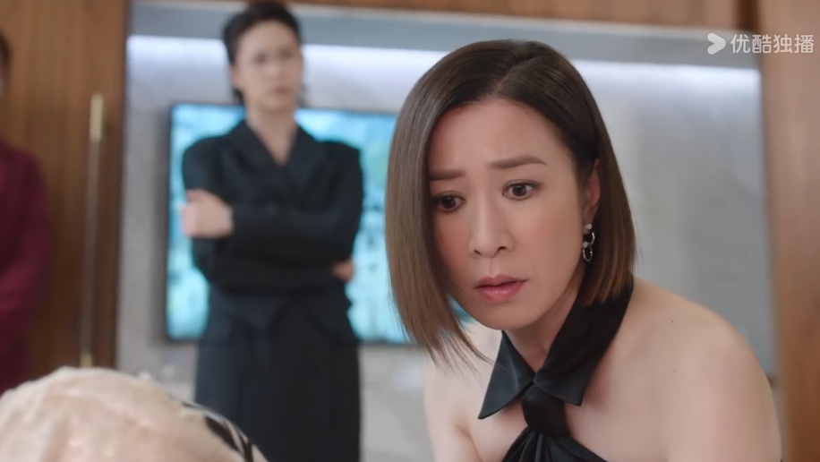 网传患癌女首富谜底揭开，原来是SNK的方太太。如今方太太希望MAN姐回SNK当董