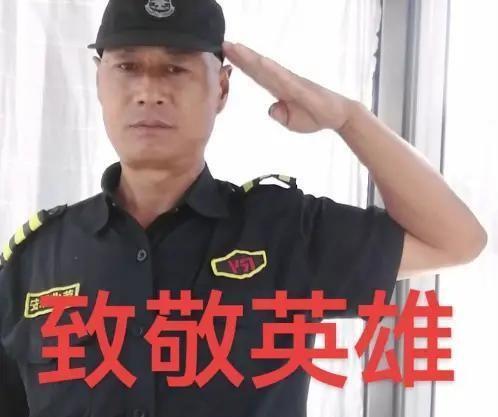 迪拜航空这趟机上，印度机长被阿曼籍副驾刺伤，以色列乘客亚尼夫·哈尤恩锁喉制住行凶