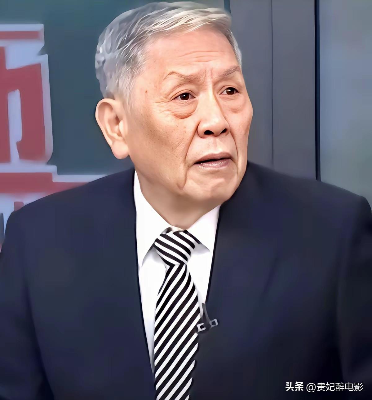 站在小金门往对面一望，连台退役将领帅化民都看懵了。

他当时心里咯噔一下，还以为