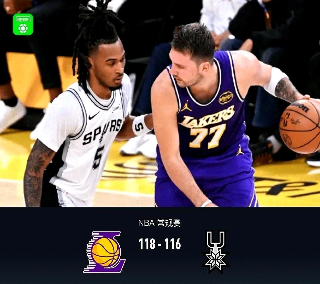 文班亚马不是不会打，是被逼着当救火队员。
三分线外硬扛，禁区里被撞得满地找牙，六