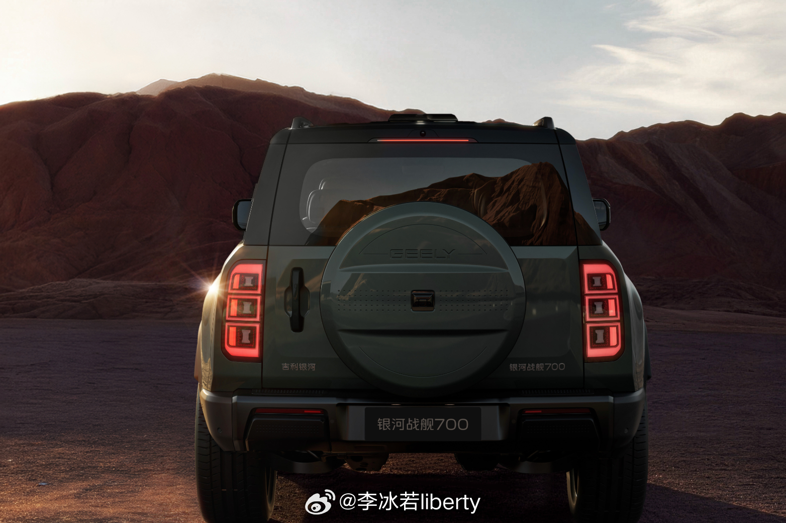 银河战舰700 原来是这么个比例看看定价没准你第一台方盒子之前车展看过底盘架构的