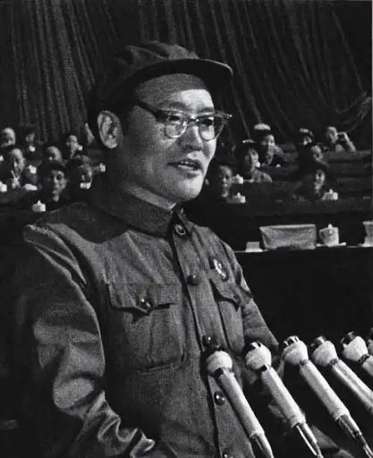 1951年，毛主席接见许昌纪登奎时，问他有没有贪污，对方如何回答的？1951年，