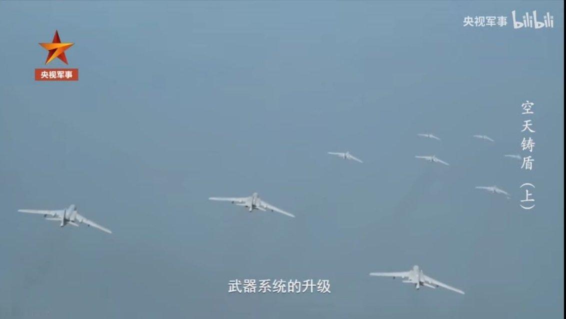 钢铁飞鸟集群 好帅，优雅且危险！这就是世界上数量最庞大，攻击力最强的轰炸机群 图