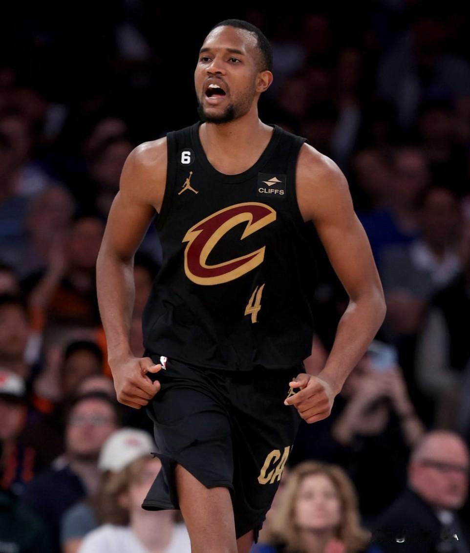 埃文·莫布利获得2024-25年度最佳防守球员奖，创骑士队历史
 
北京时间4月