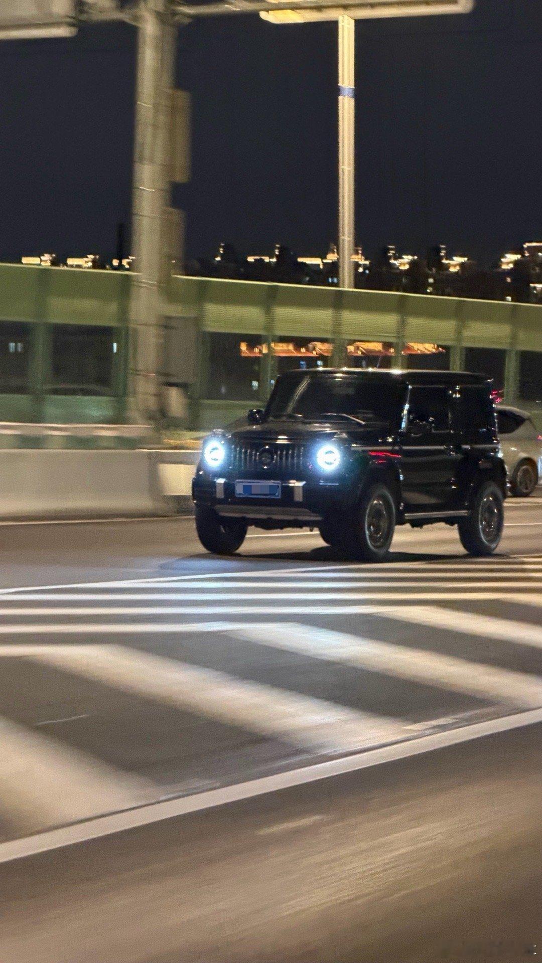 呀双门版大G或者该叫大J～～Jimny的J 