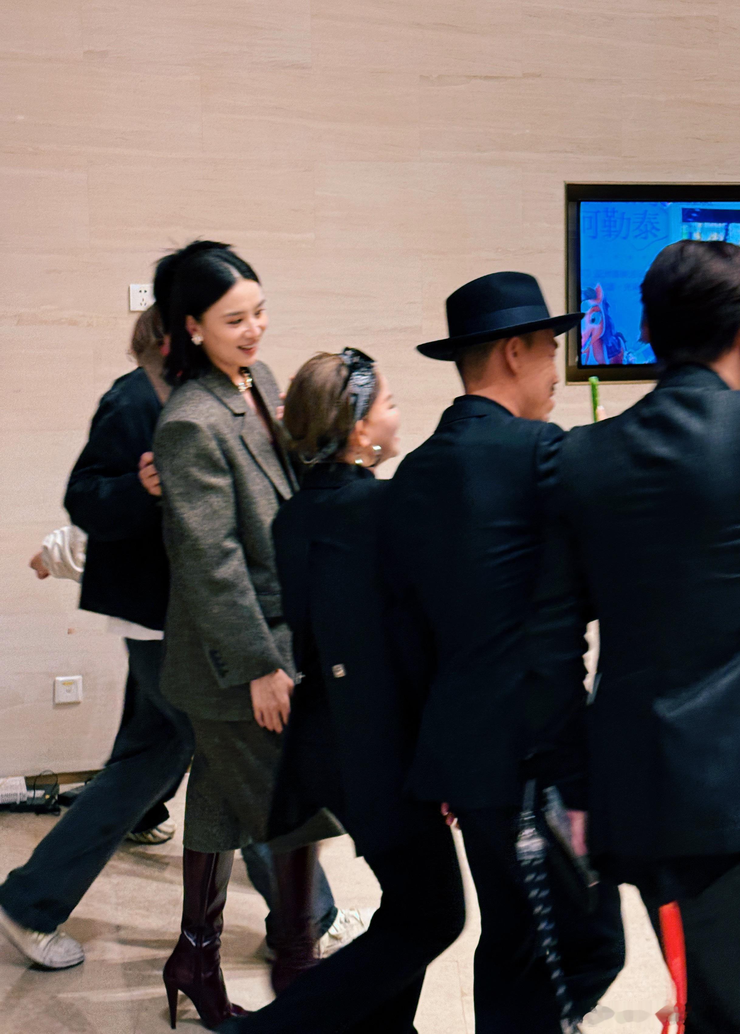 宋佳真的好瘦好美宋佳北京国际电影节开幕式北京国际电影节