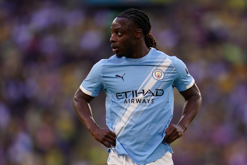 多库本场数据：传射建功，11次成功过人，5次关键传球