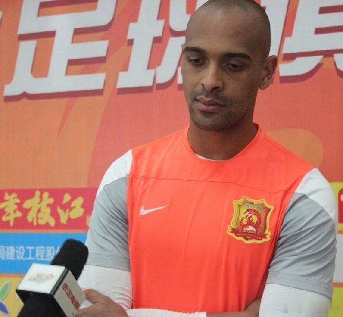 R.I.P！前武汉卓尔外援塔西奥不幸离世！巴甲球队博塔弗戈发布讣告，宣布塔西奥在