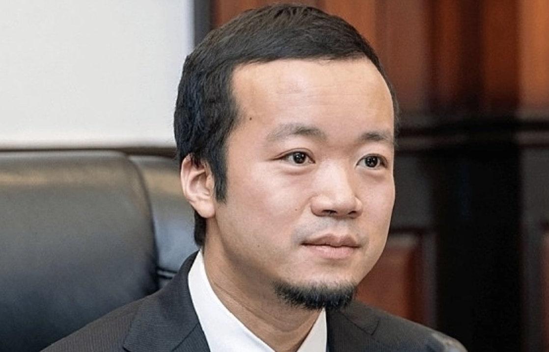 据报道，已经被多国警方调查的柬埔寨涉电诈犯罪集团——“太子集团”创始人陈志，曾遭