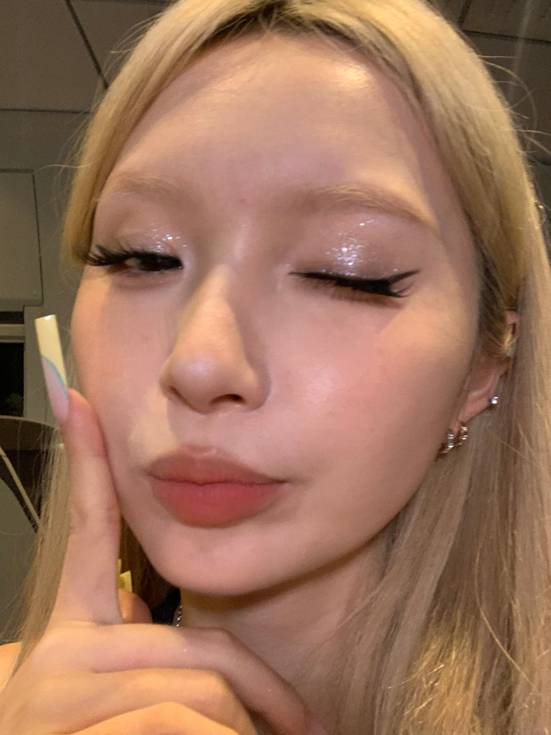晚安全世界。 