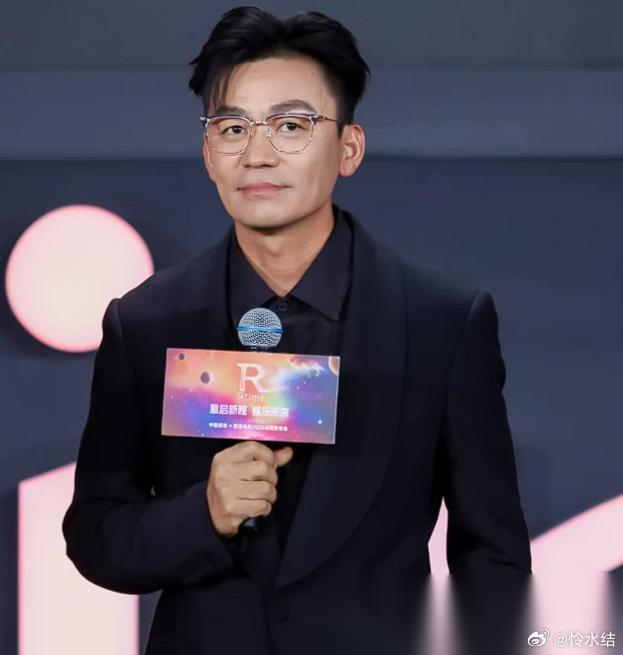 王宝强的导演水平怎么样不好评价。 毕竟他拍过好片，也拍过烂片。 但有一点不得不承