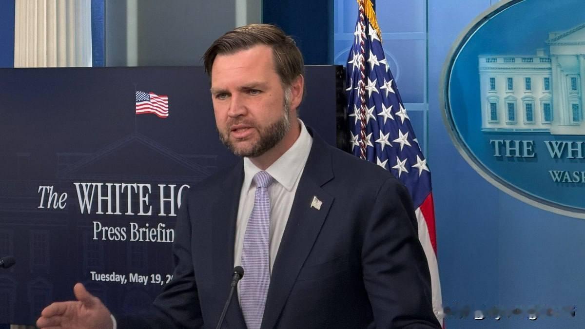🇺🇸 华盛顿政府不希望看到浓缩铀从伊朗转移至俄罗斯；范斯（Vance）表示，