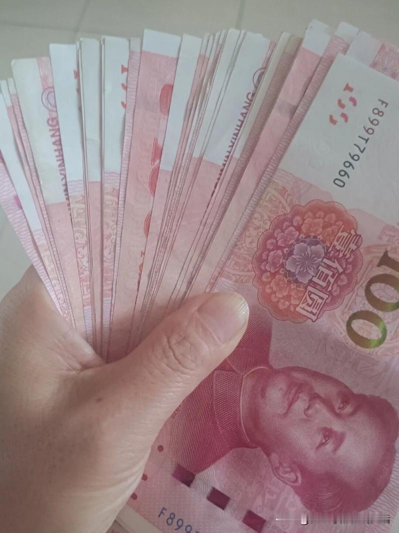 请问本国年薪20万以上占比多少? 

咱就实话实说，2025年全国居民人均可支配
