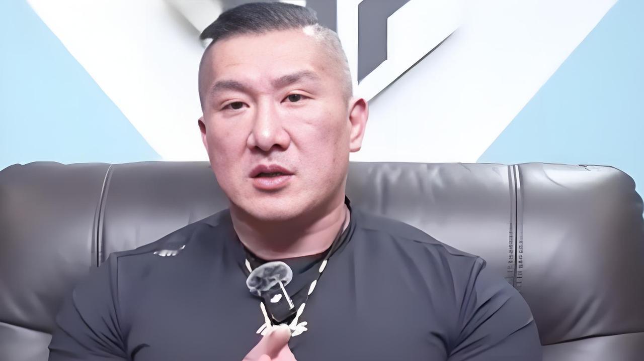 从身家上亿，到弹尽粮绝，馆长还要怎么和民进党斗？！
馆长陈之汉不止一次透露，由于