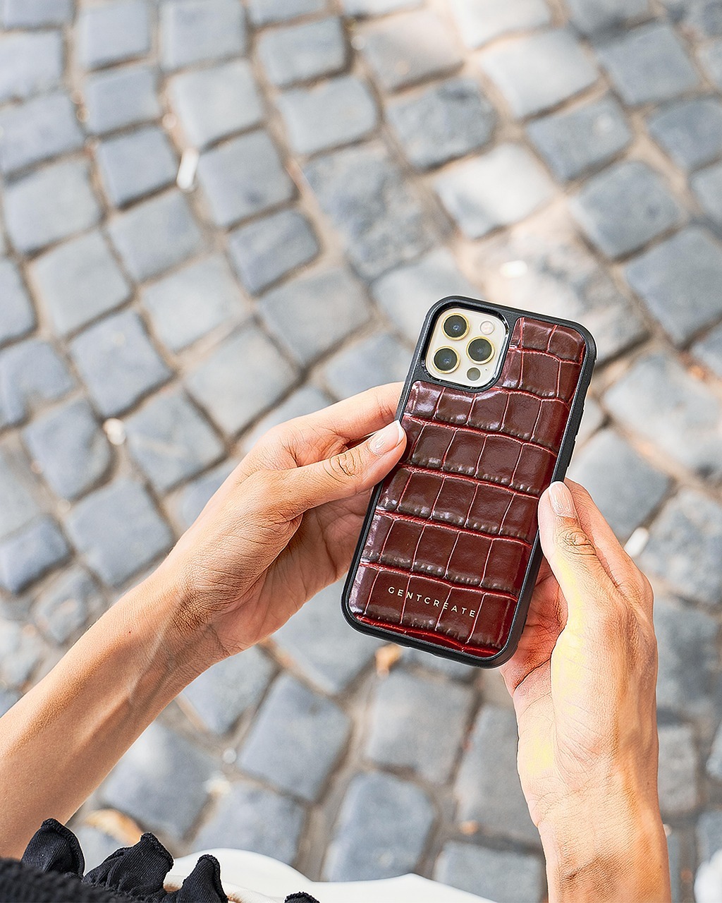 刚刷到iPhone 18 Pro的配色爆料，苹果这次要彻底告别经典配色，大换血的