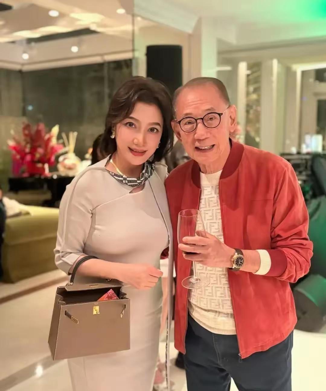 [吃瓜群众]英皇娱乐“瞎混”20年，到头来拿得出手的，还是20年前那批人，最后债