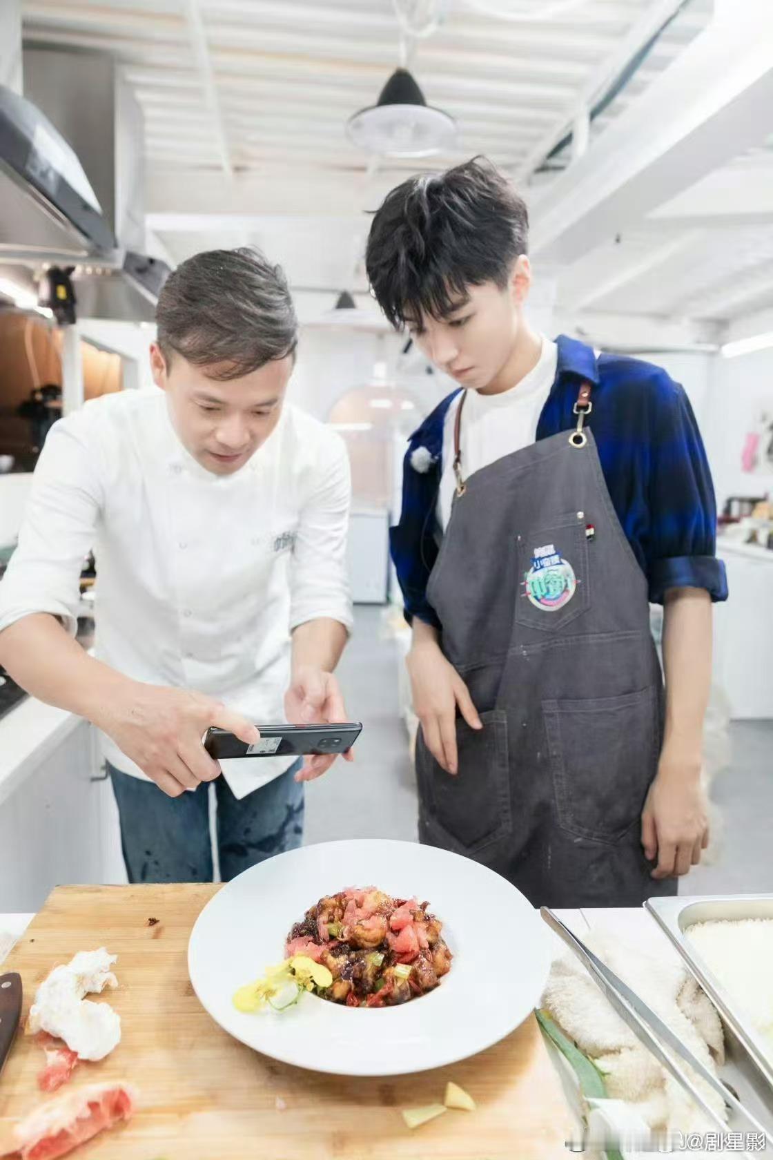林大厨认证王俊凯中餐厅白月光林大厨回应王俊凯中餐厅白月光 林大厨认证王俊凯中餐厅